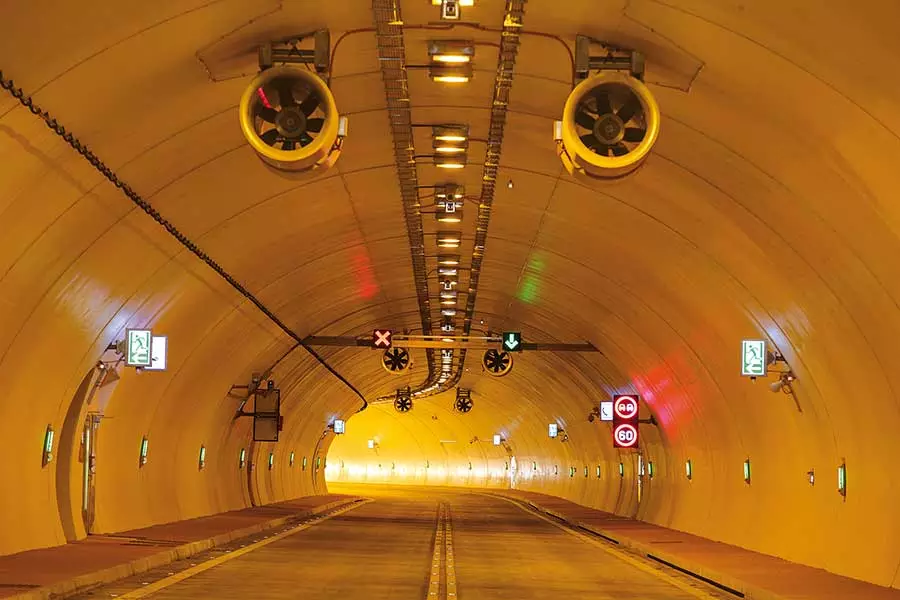 Road Tunnel with Axial Fans